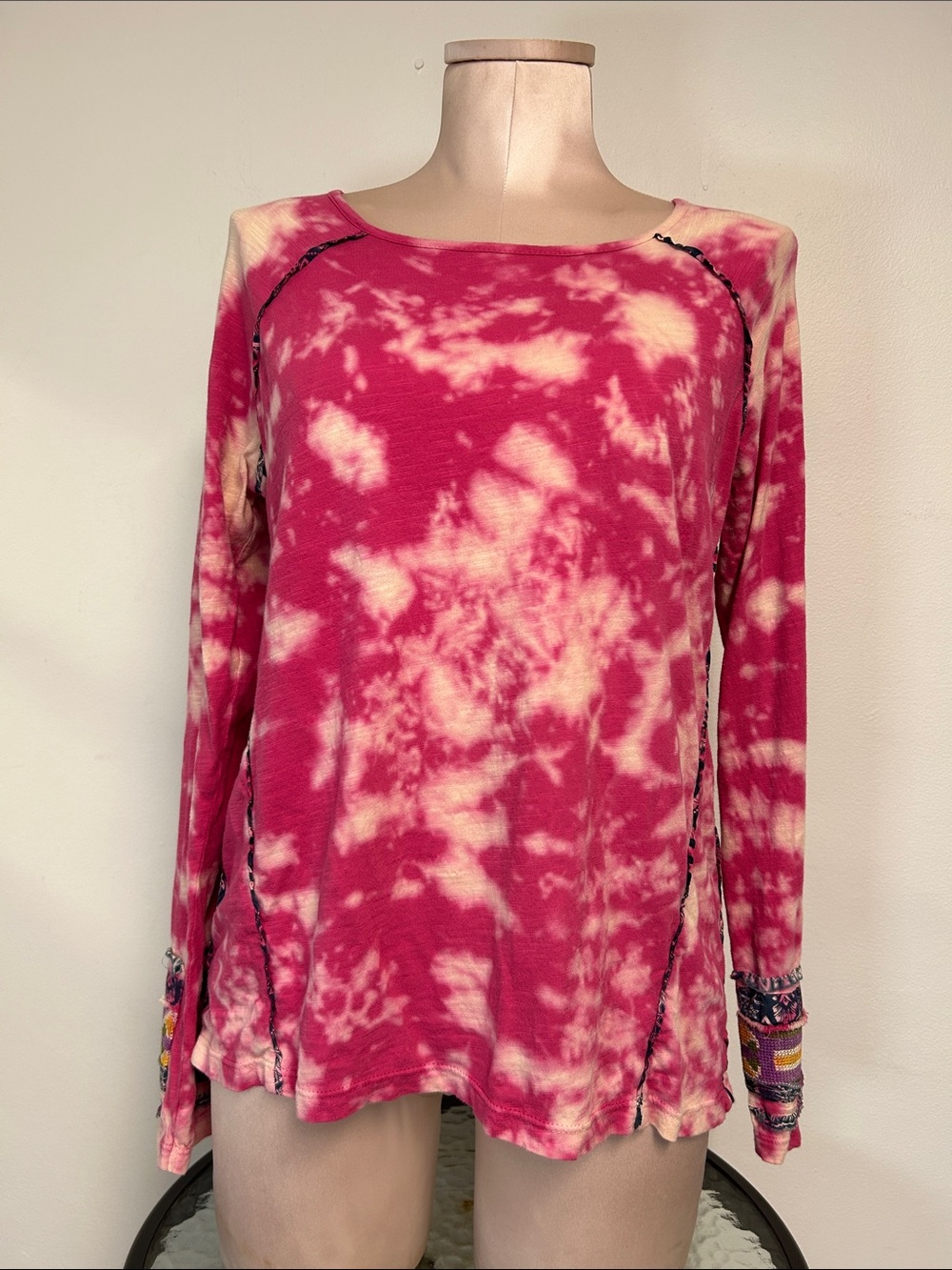 Sundance Boho Earthy Tie Dye Long Sleeve Distressed Embroidered Tee Womens S - Picture 2 of 15